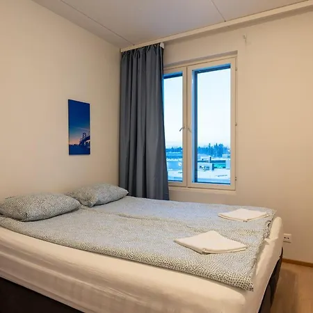 Apartman Big 3-bedroom With Sauna, Balcony, Free Parking