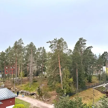 Apartman Big 3-bedroom With Sauna, Balcony, Free Parking