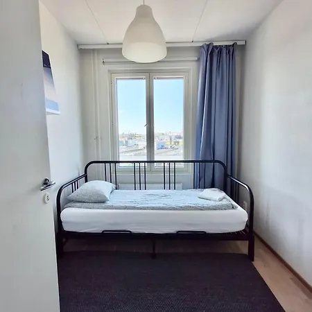 Apartman Big 3-bedroom With Sauna, Balcony, Free Parking *